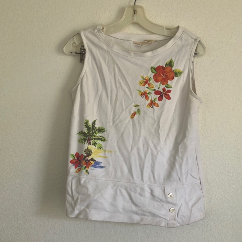 FINAL MARKDOWN Lovely summer top medium